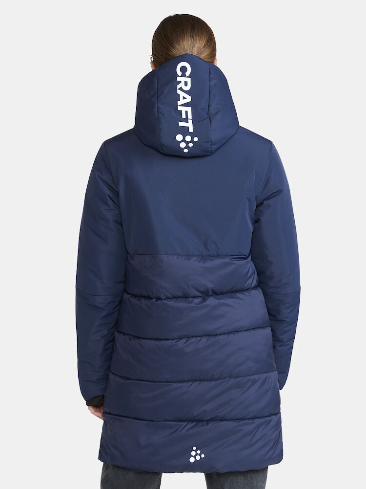 Naisten CORE Evolve Isolate Parkas Toppatakki